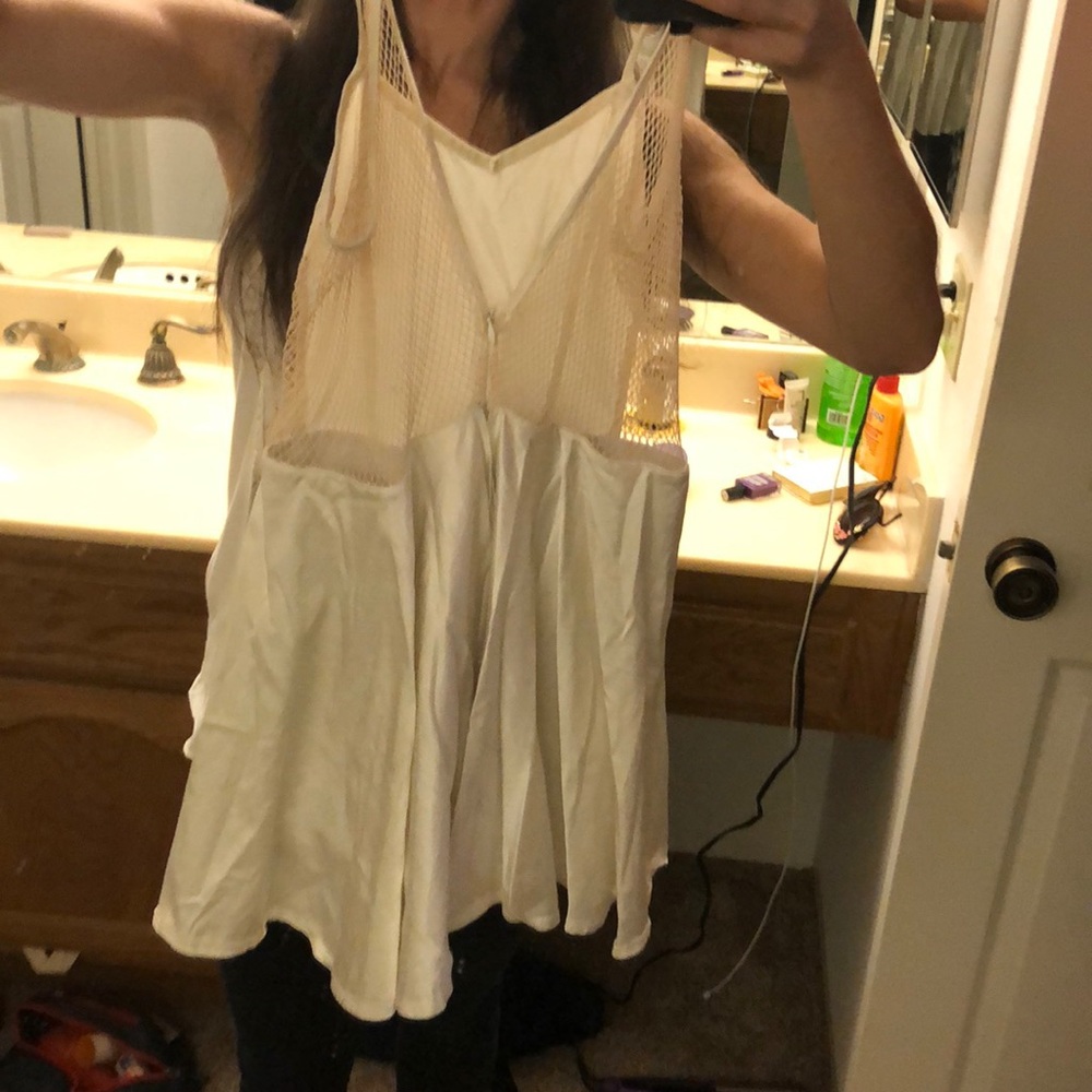 Romper worn once - Picture 3 of 3